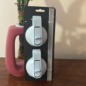 Wide mouth lids with straws and cleaner NIP